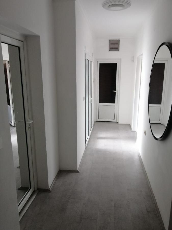 River Hostel Beograd Bagian luar foto