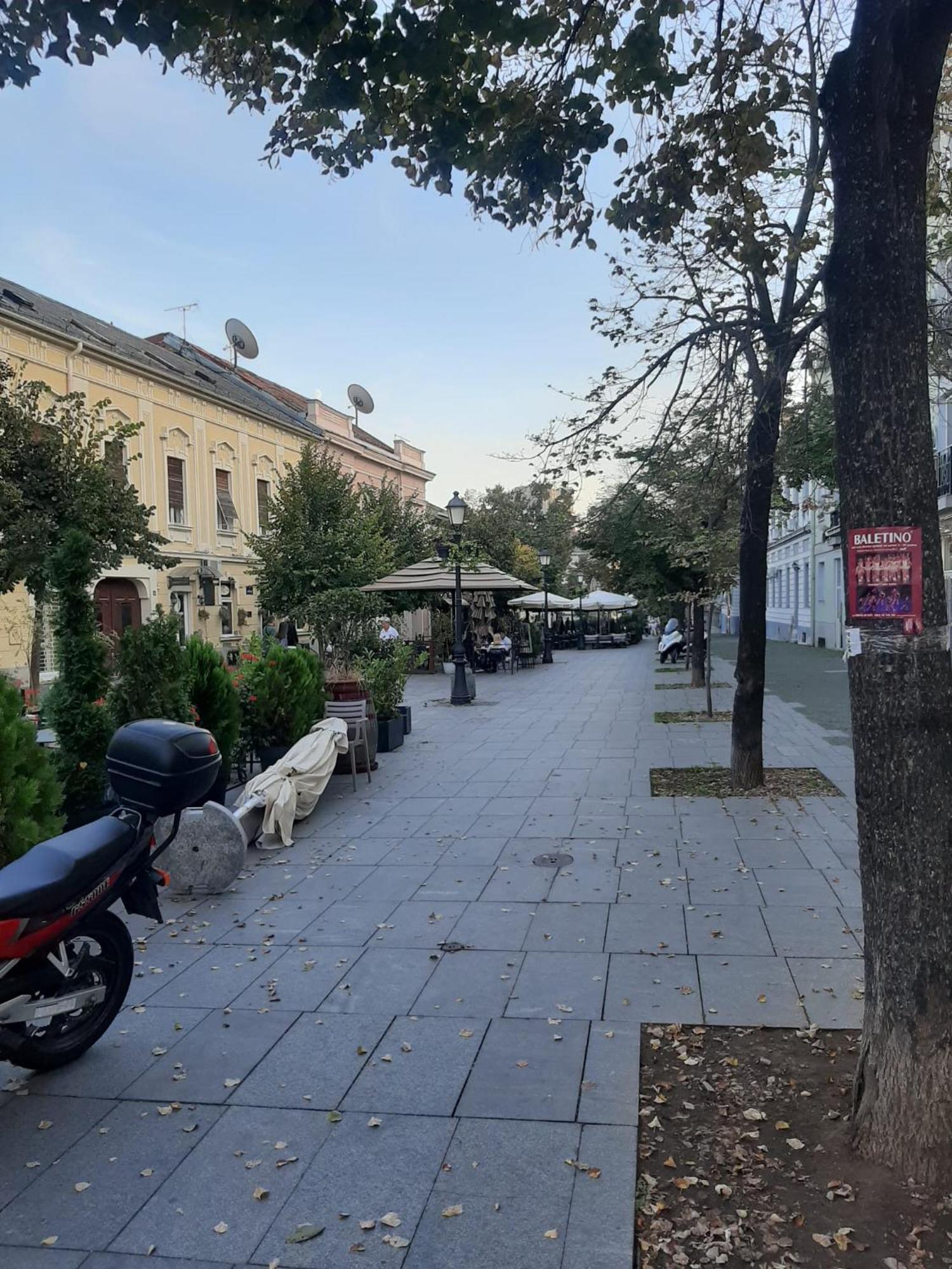 River Hostel Beograd Bagian luar foto