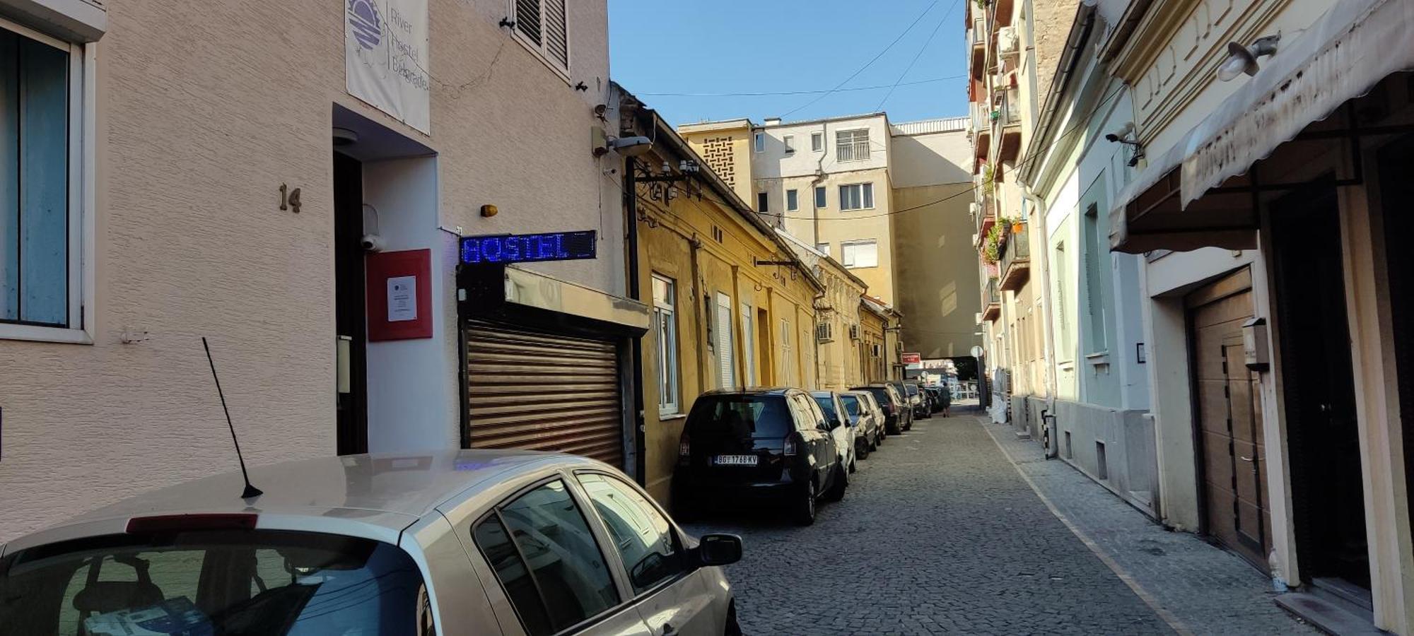River Hostel Beograd Bagian luar foto