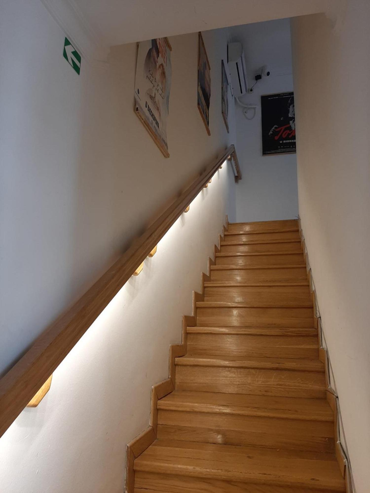 River Hostel Beograd Bagian luar foto